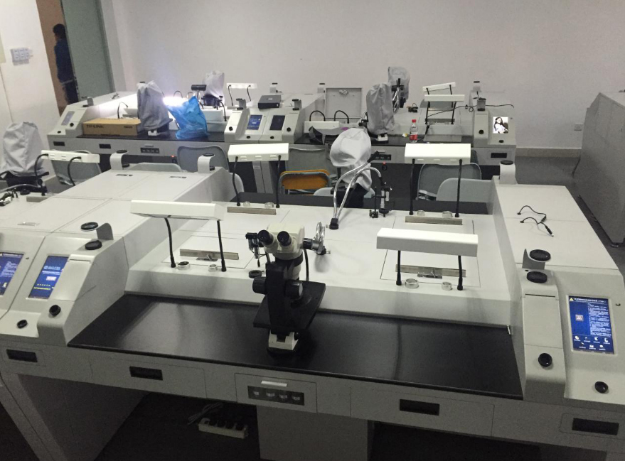 深圳技师学院珠宝首饰检测教学设备应用实践与价值探析